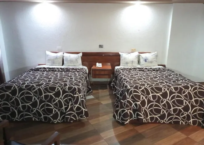 Parque Via Hotel 2*